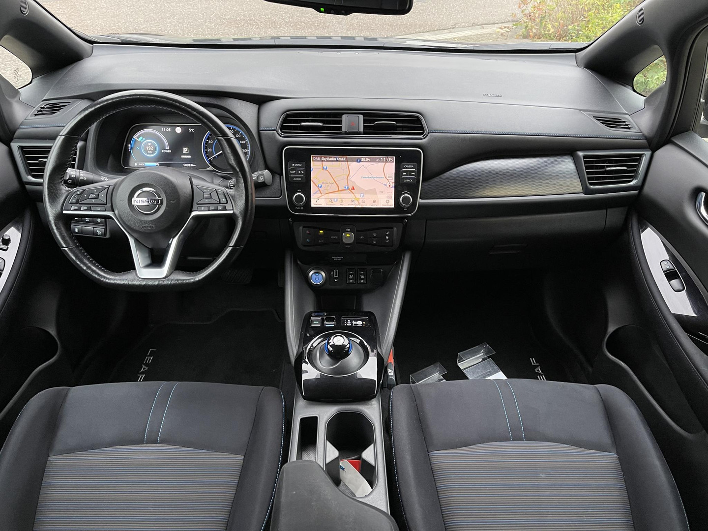 Nissan Nissan
