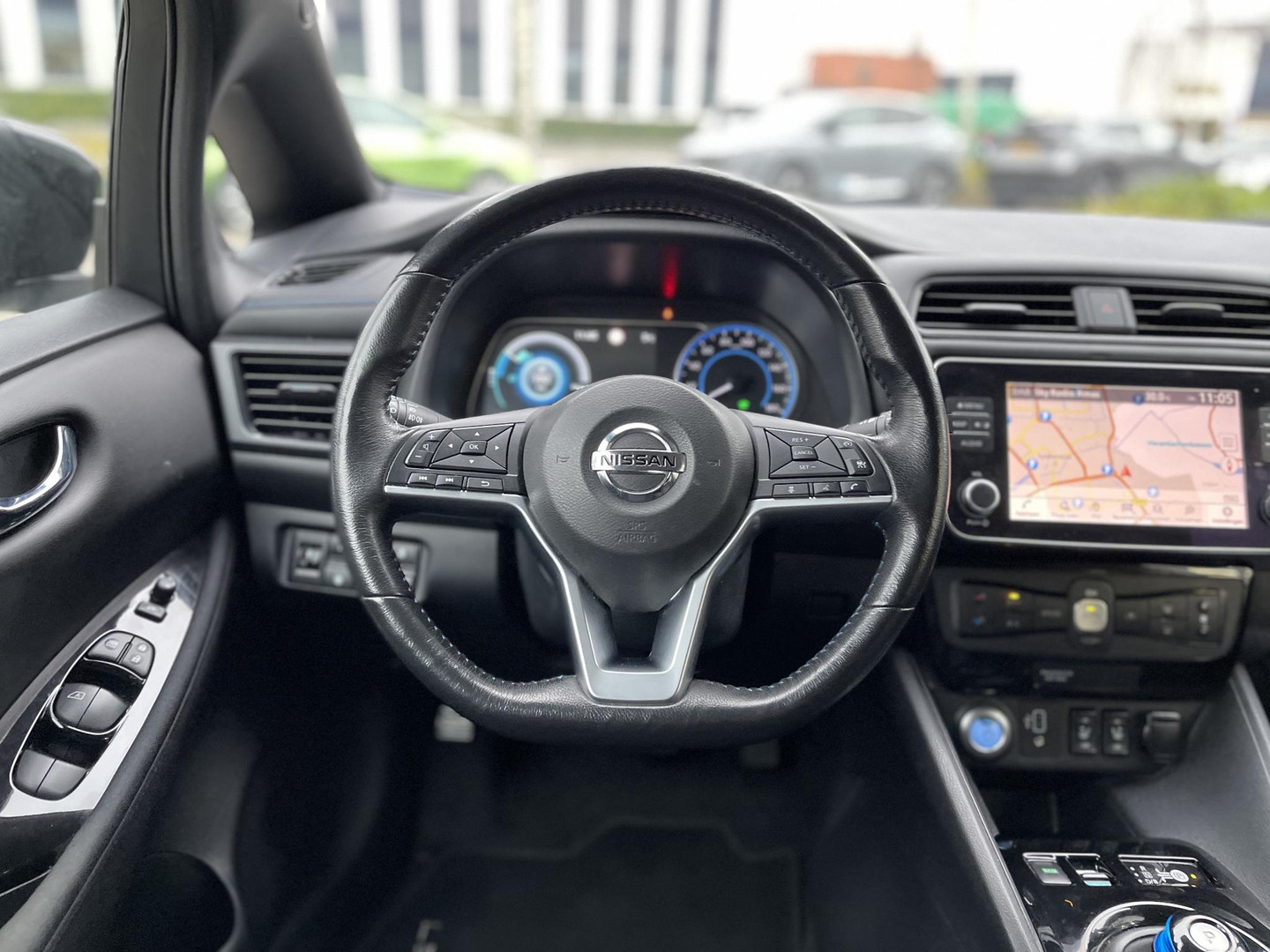 Nissan Nissan