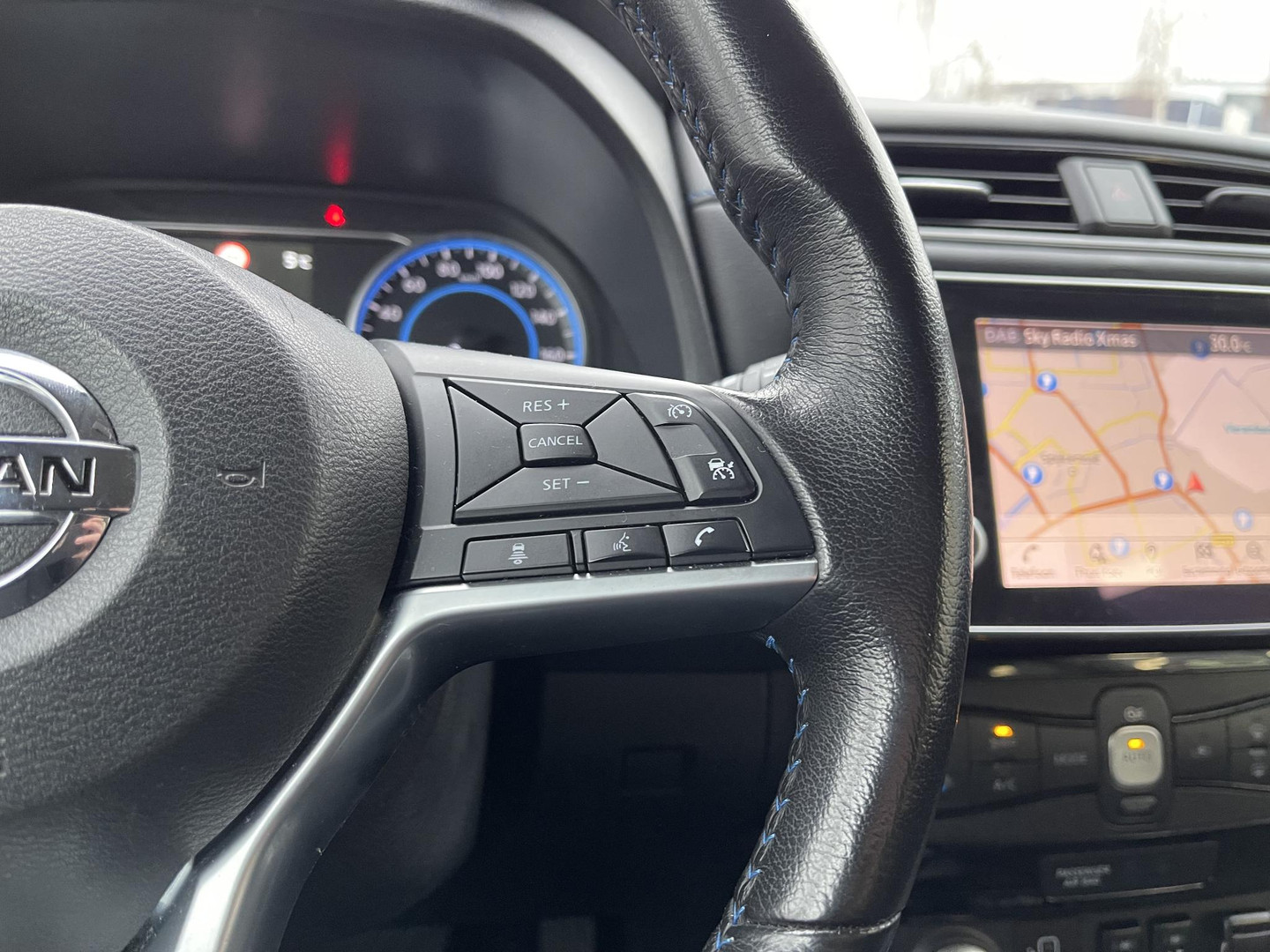 Nissan Nissan