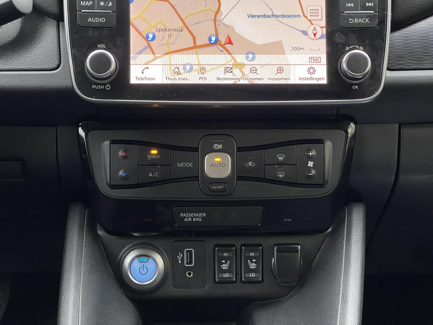 Nissan Nissan