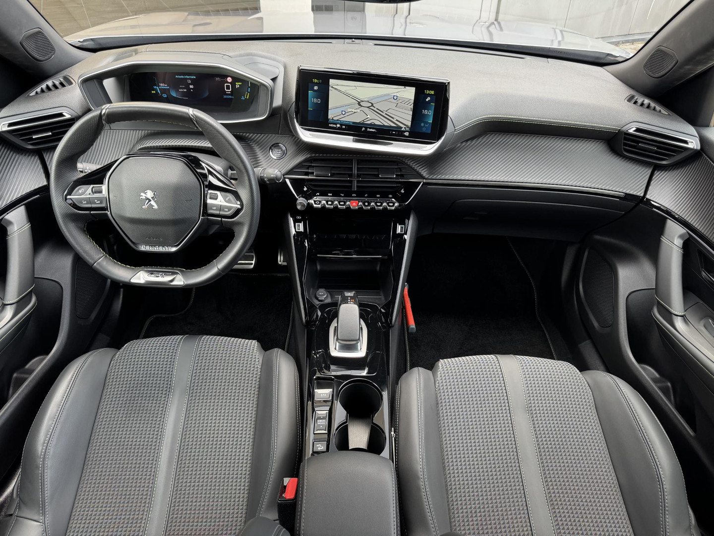 Peugeot Peugeot