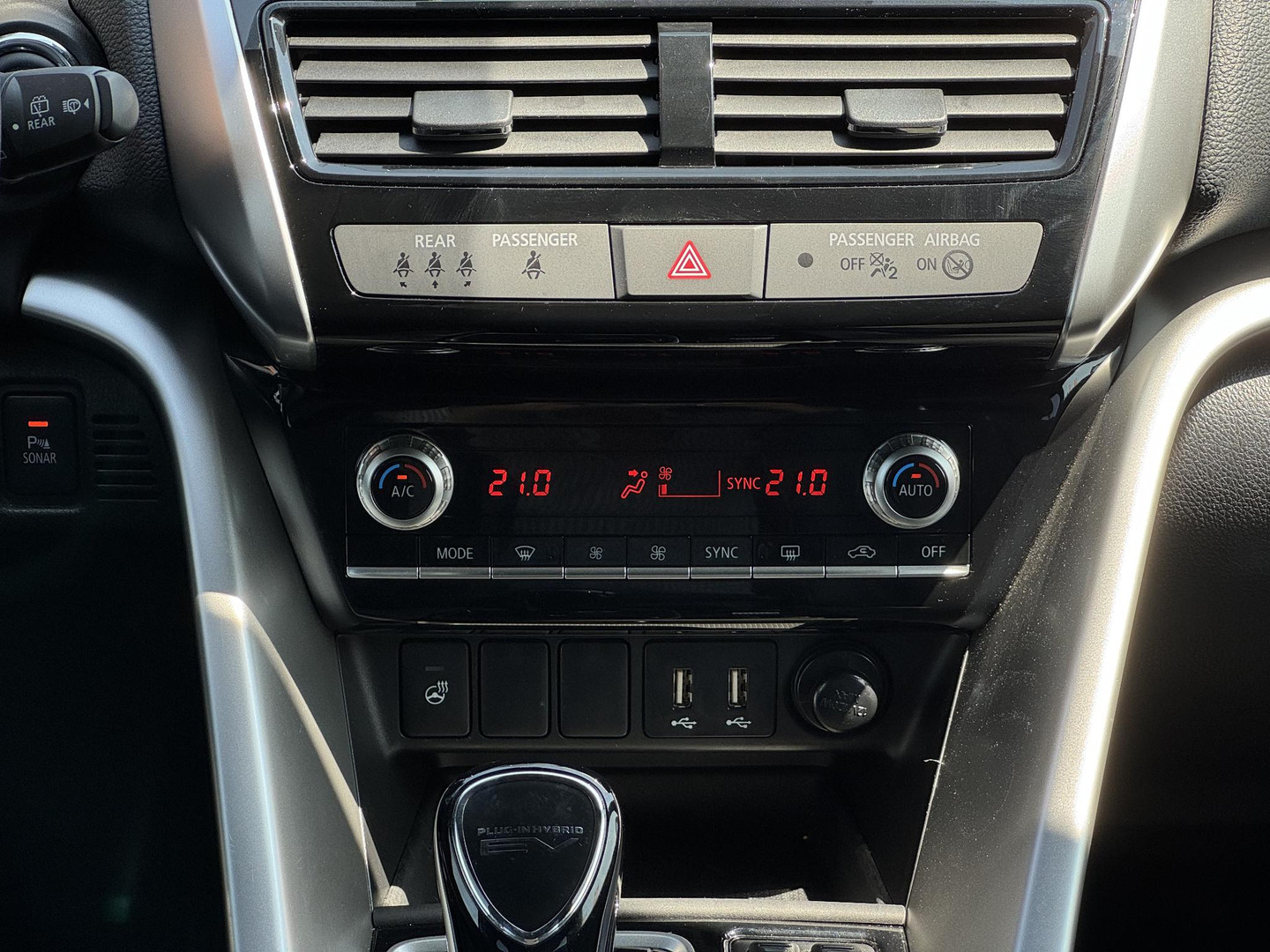 Mitsubishi Mitsubishi