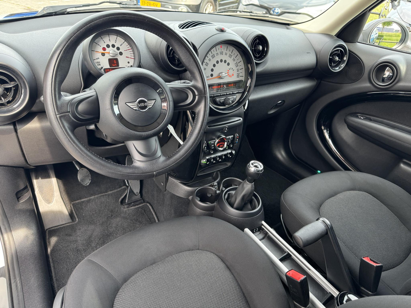 MINI MINI