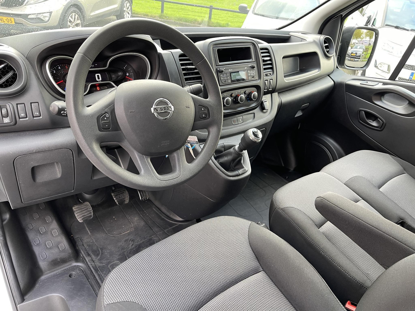 Nissan Nissan