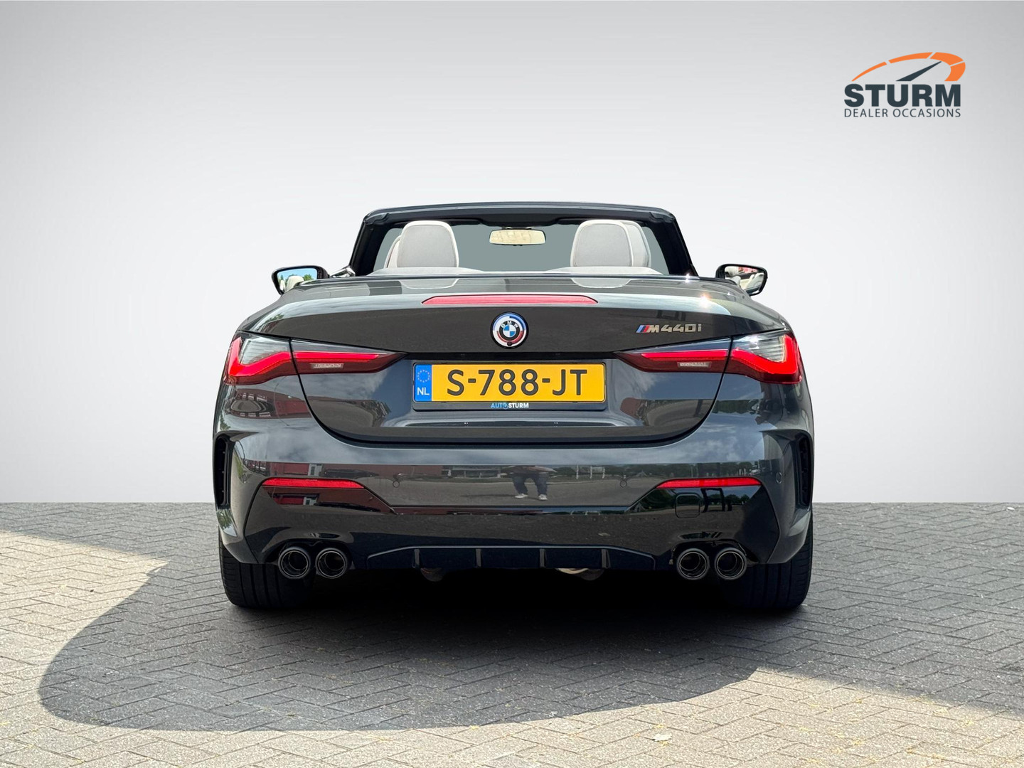 BMW BMW