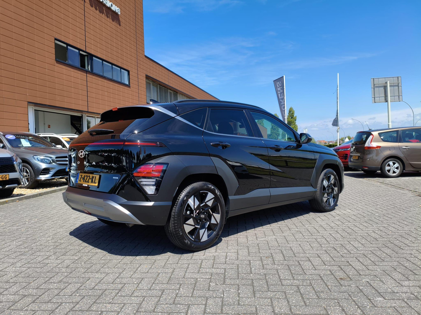 Hyundai Hyundai