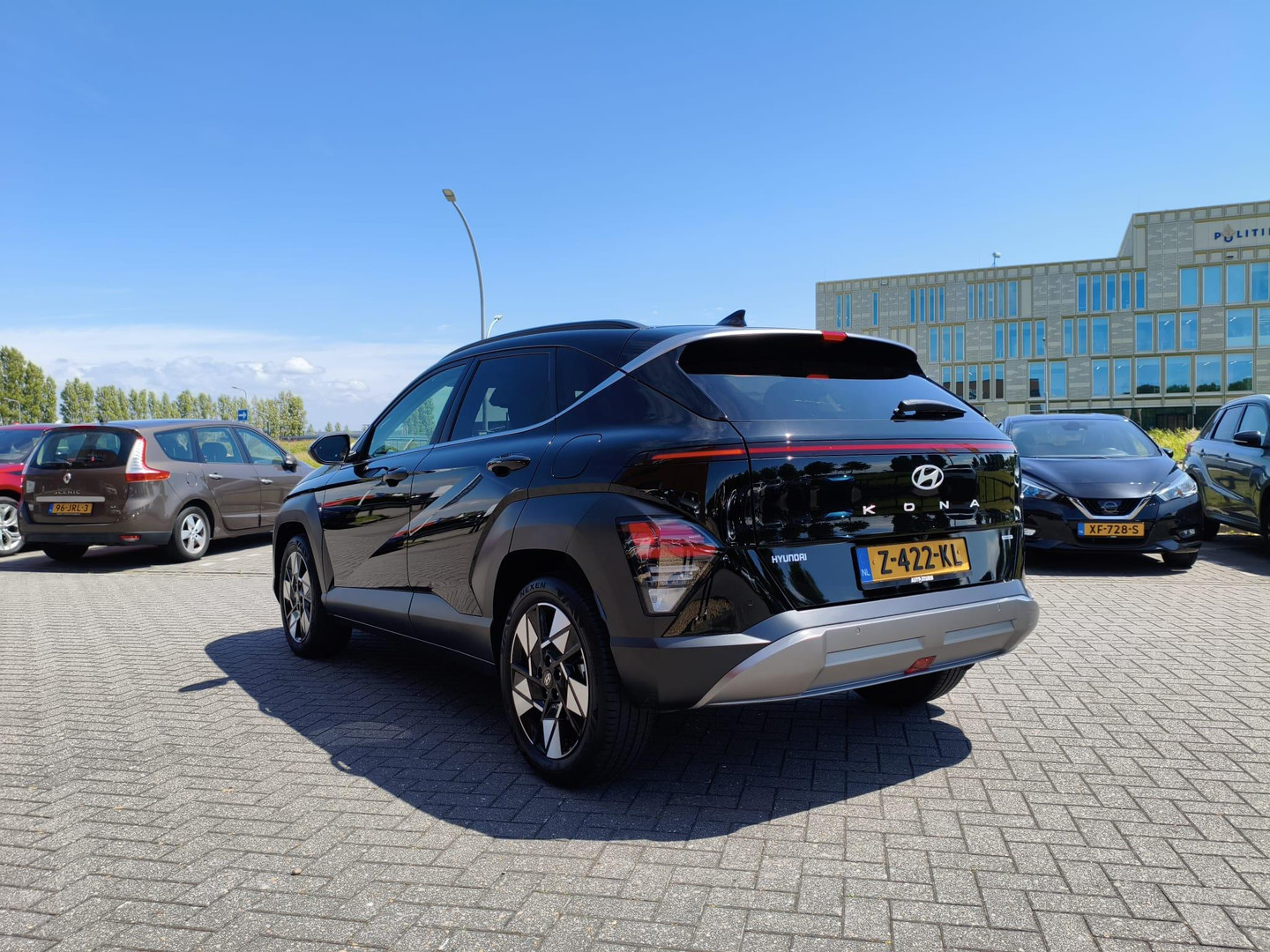Hyundai Hyundai