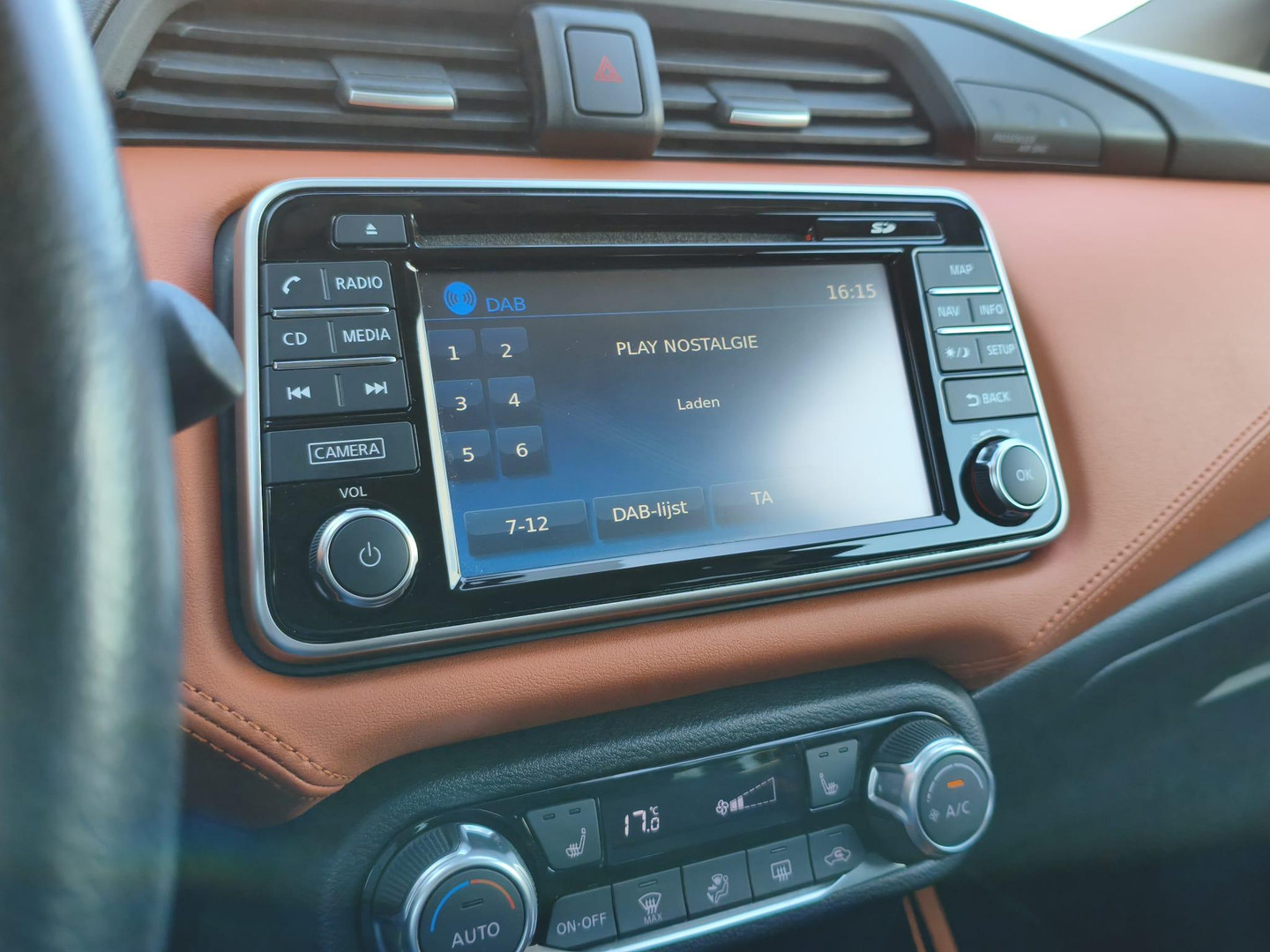 Nissan Nissan