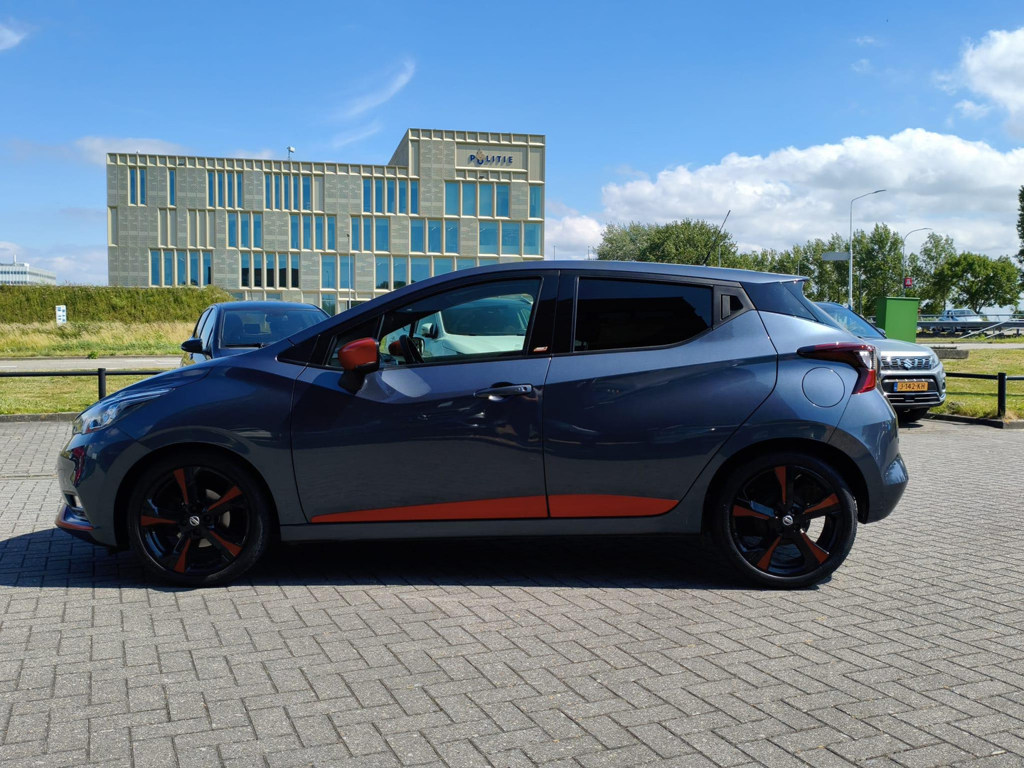 Nissan Nissan