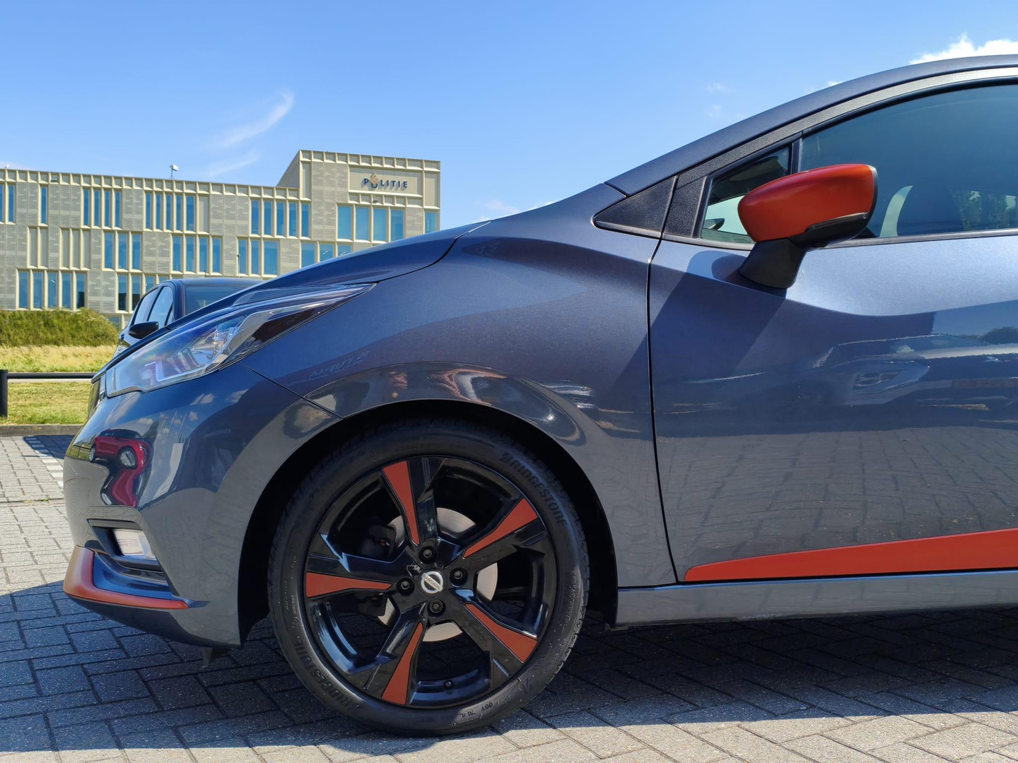 Nissan Nissan