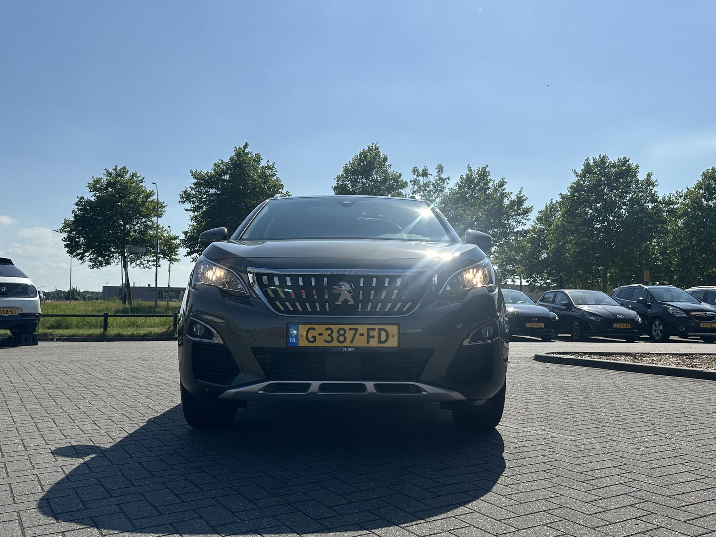 Peugeot Peugeot