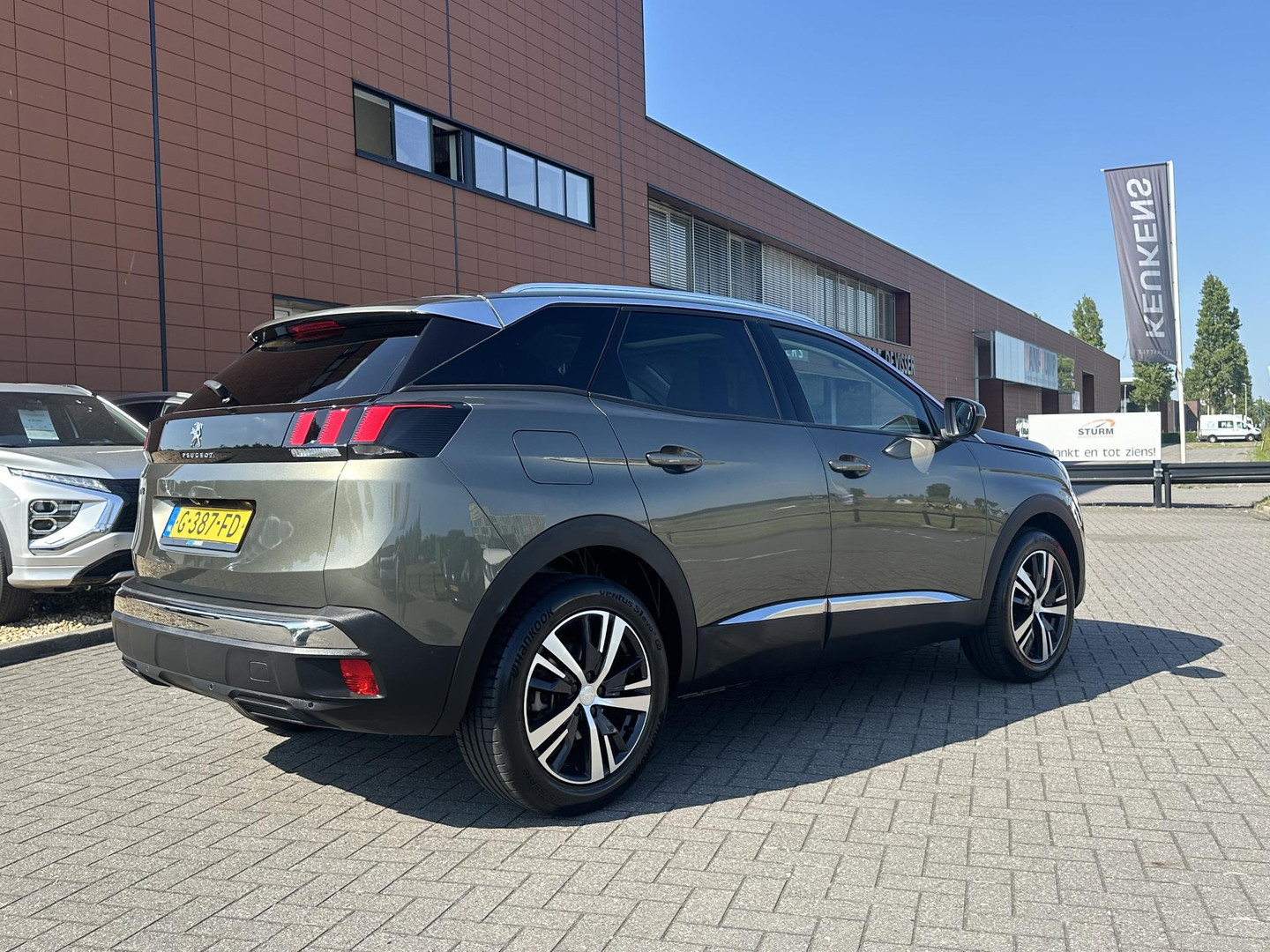 Peugeot Peugeot