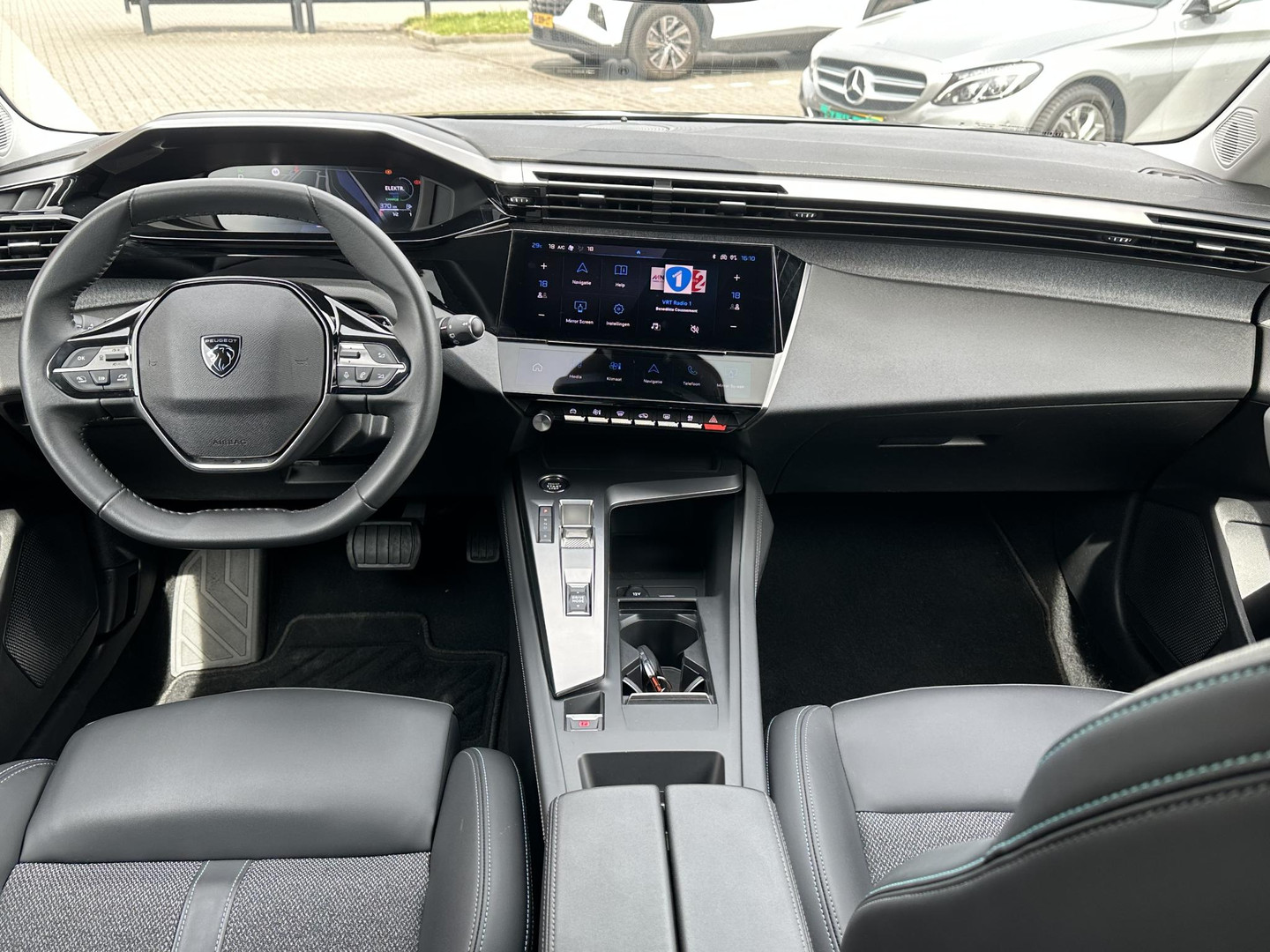 Peugeot Peugeot