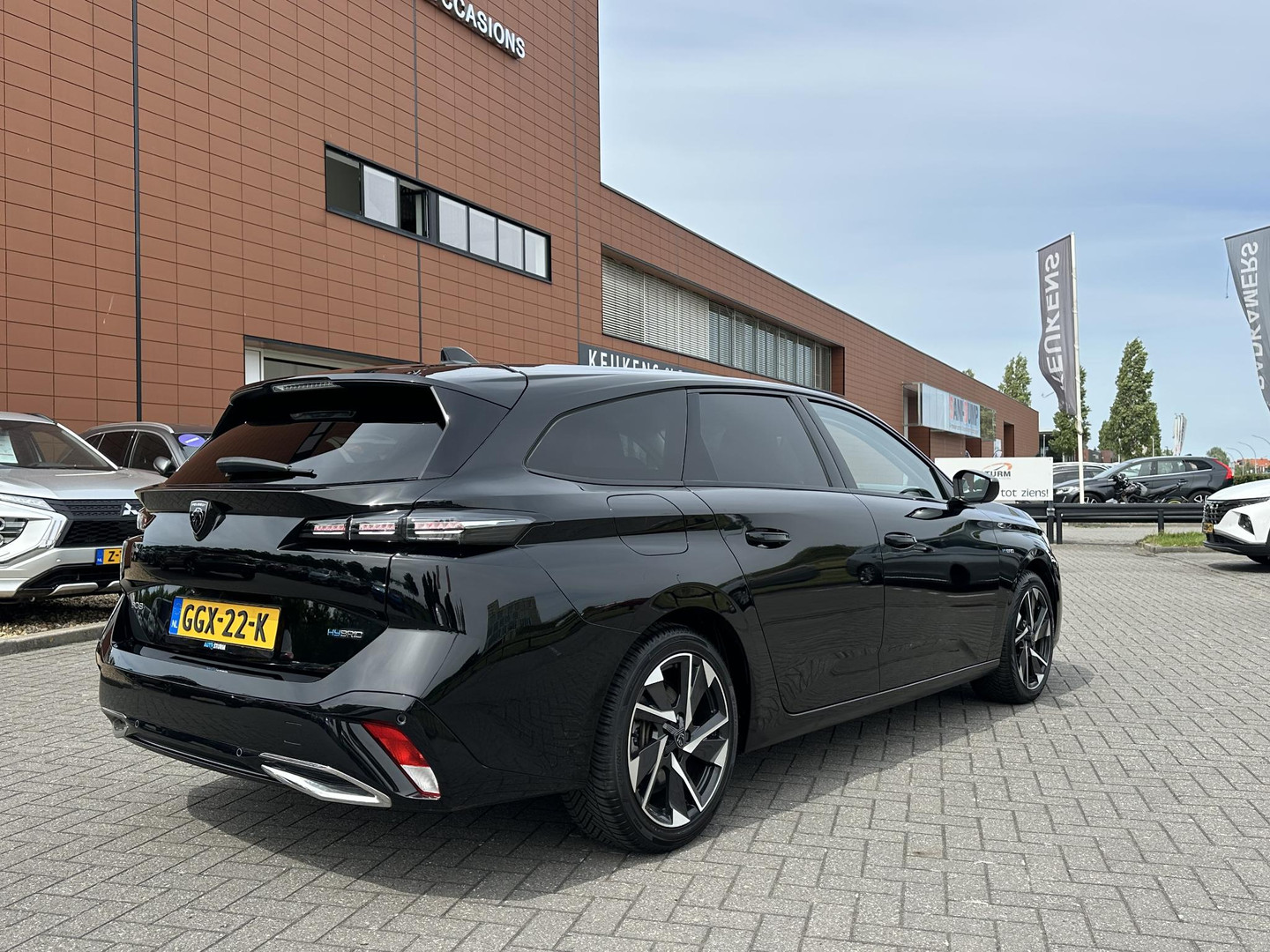 Peugeot Peugeot