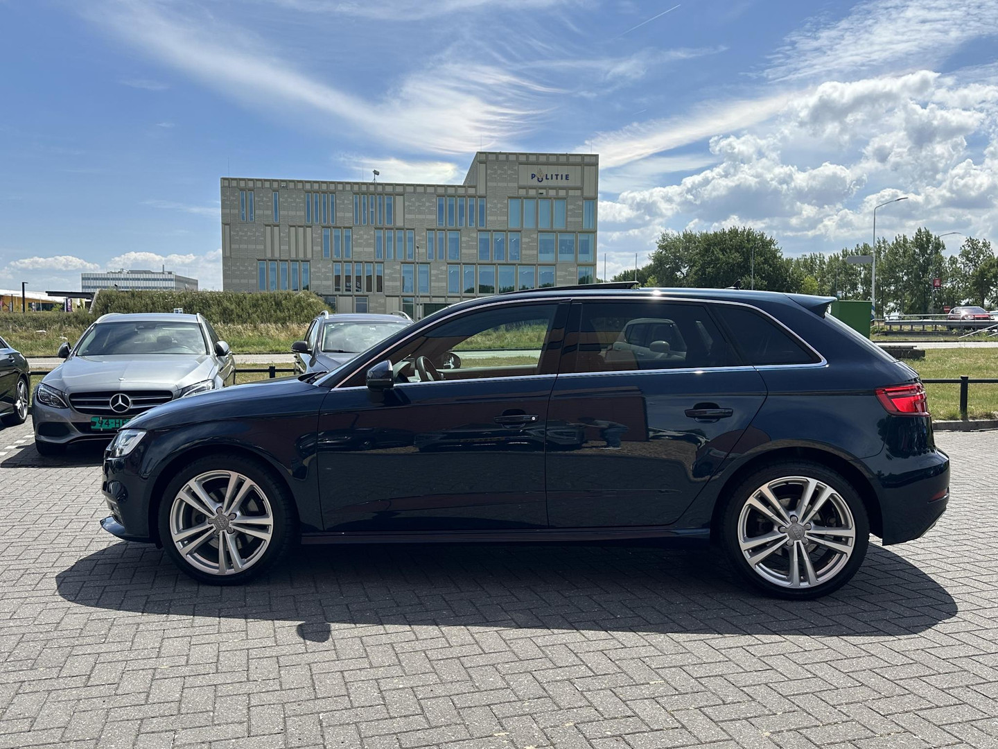 Audi Audi