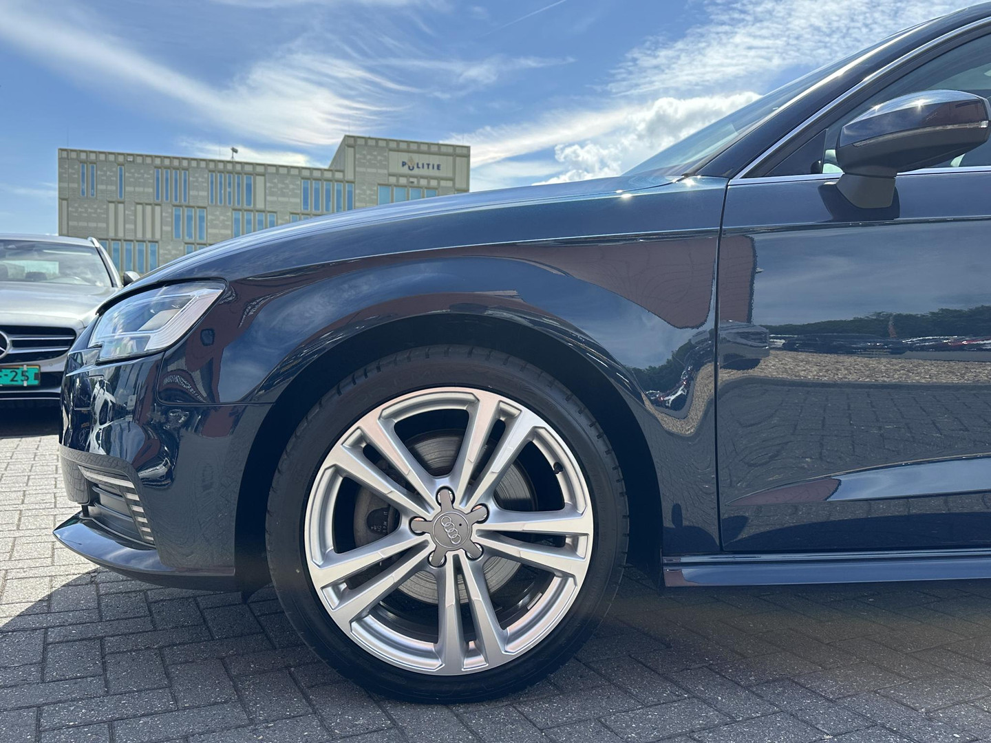 Audi Audi