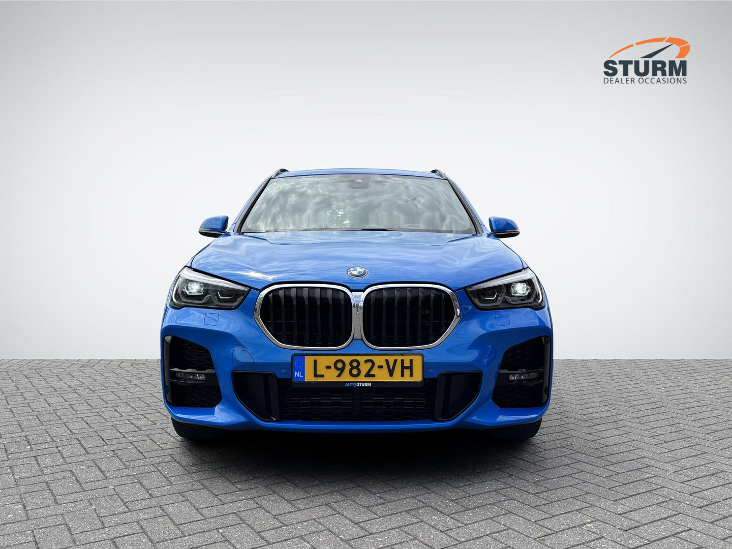 BMW BMW