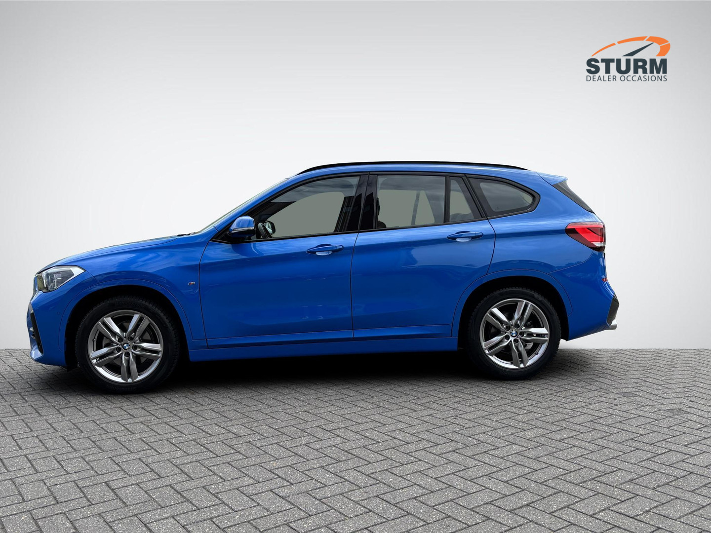 BMW BMW
