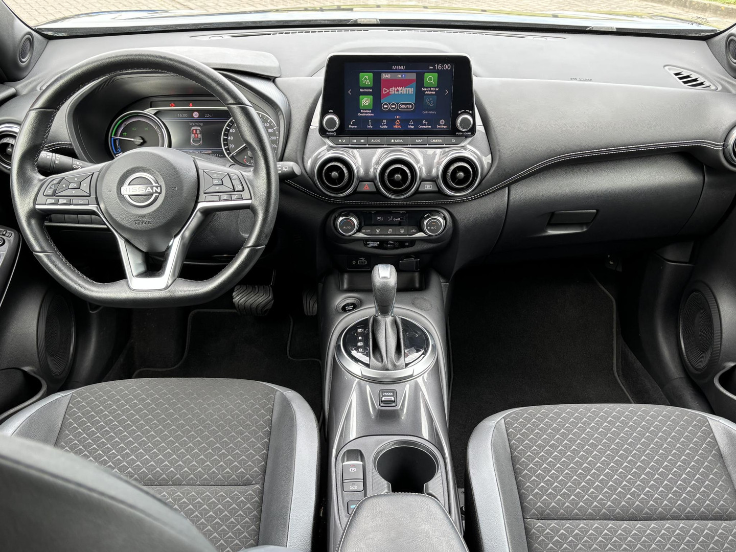 Nissan Nissan