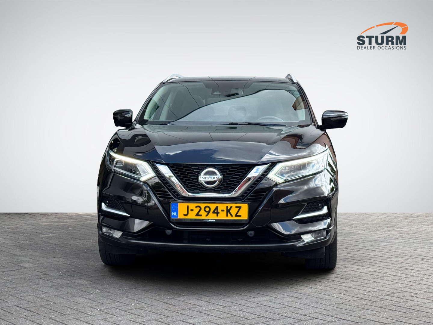 Nissan Nissan
