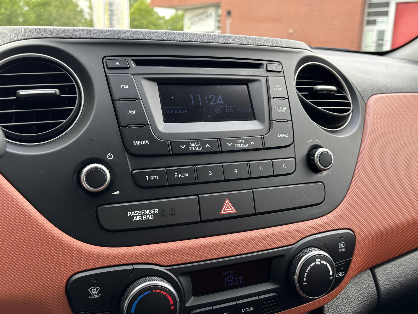 Hyundai Hyundai