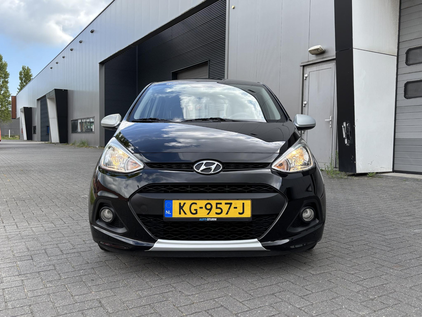 Hyundai Hyundai