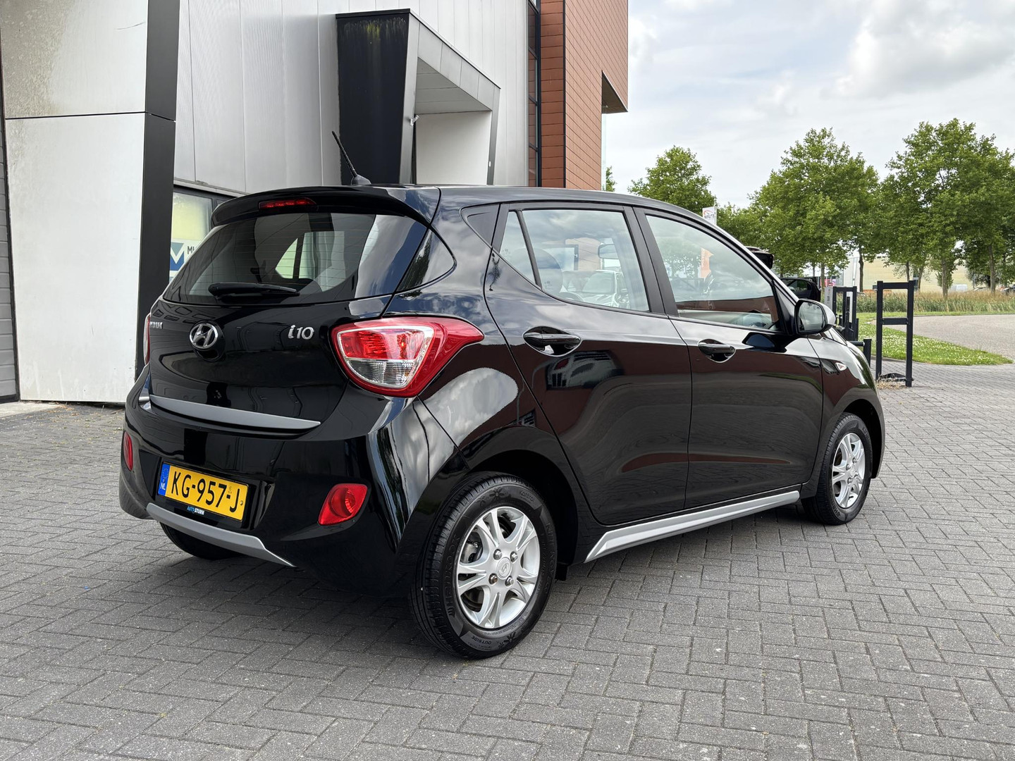 Hyundai Hyundai