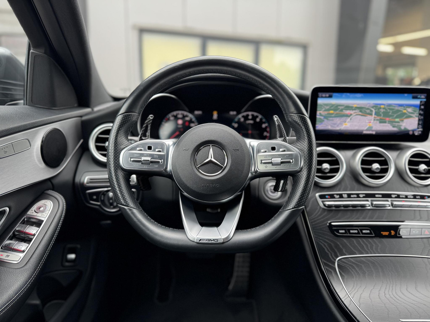 Mercedes-Benz Mercedes-Benz