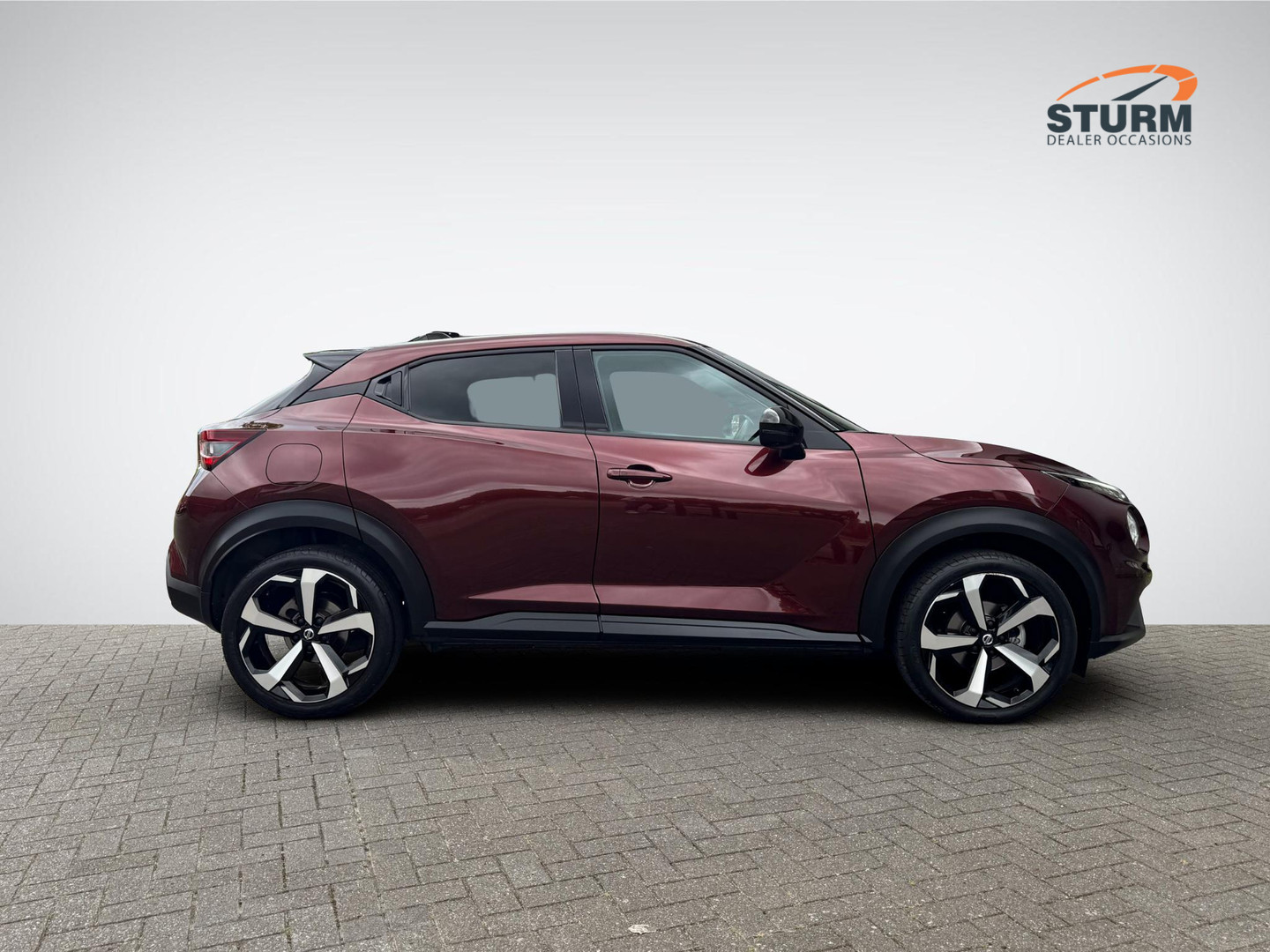 Nissan Nissan