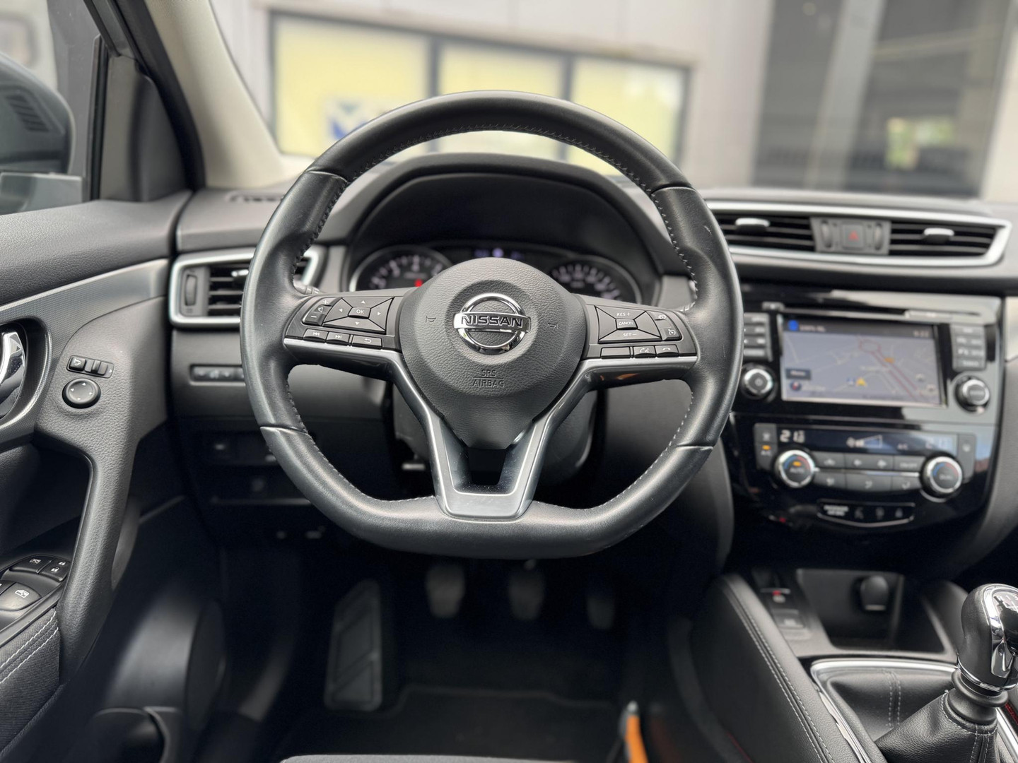 Nissan Nissan