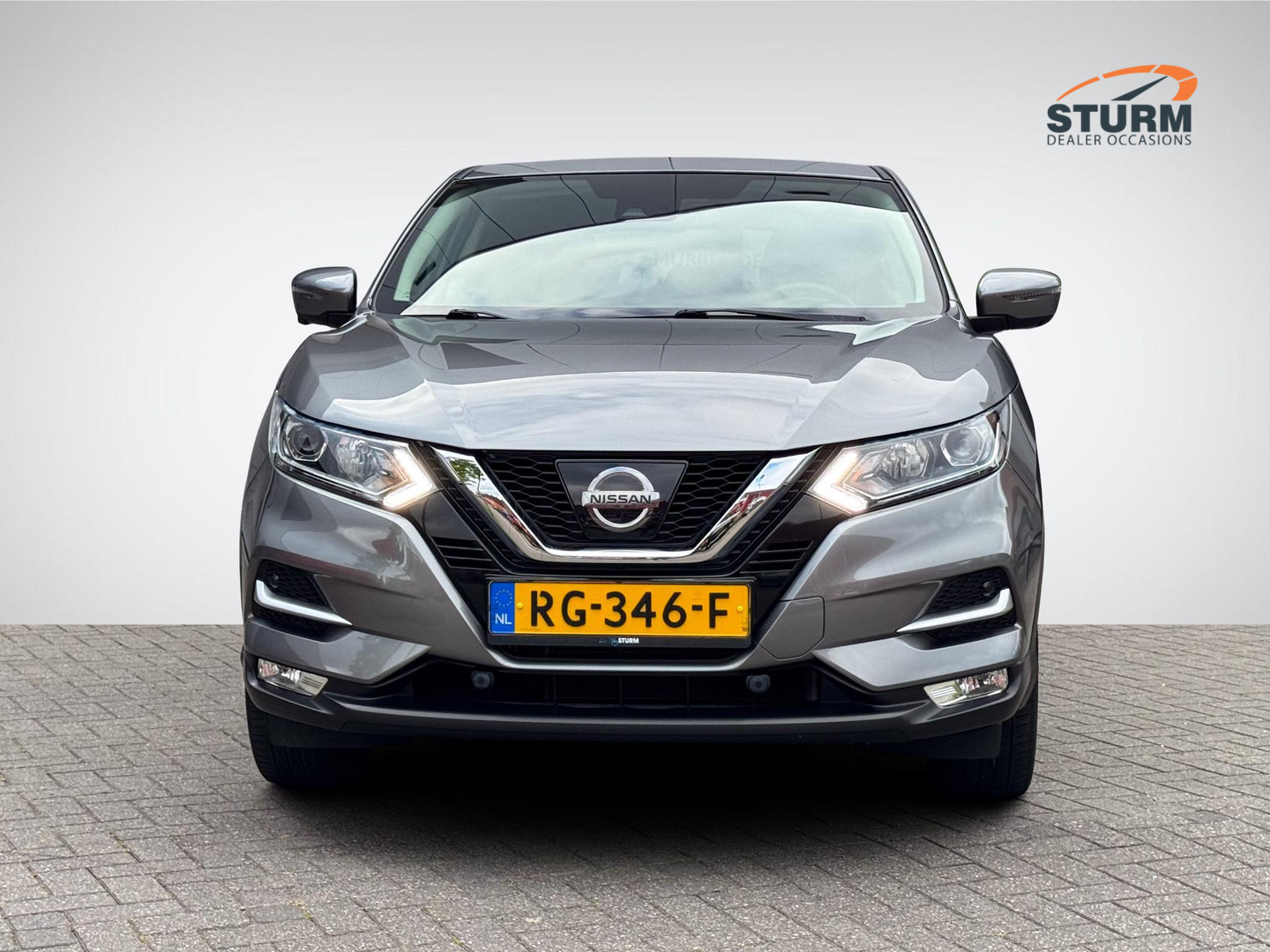 Nissan Nissan