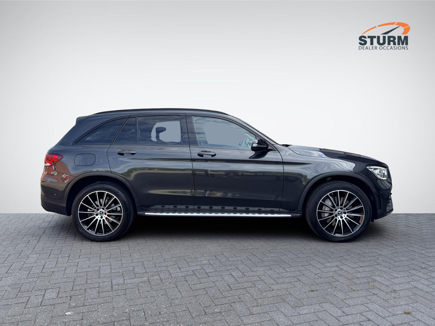 Mercedes-Benz Mercedes-Benz