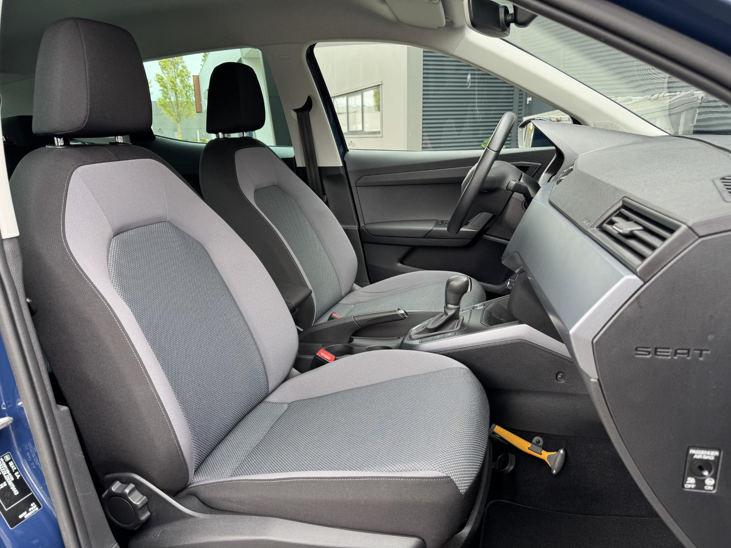 SEAT