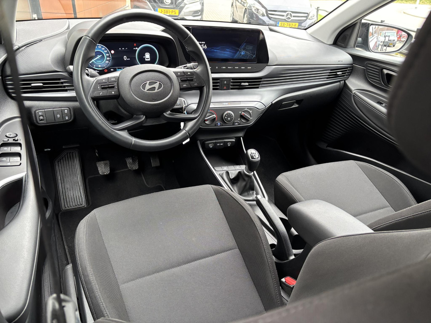 Hyundai Hyundai