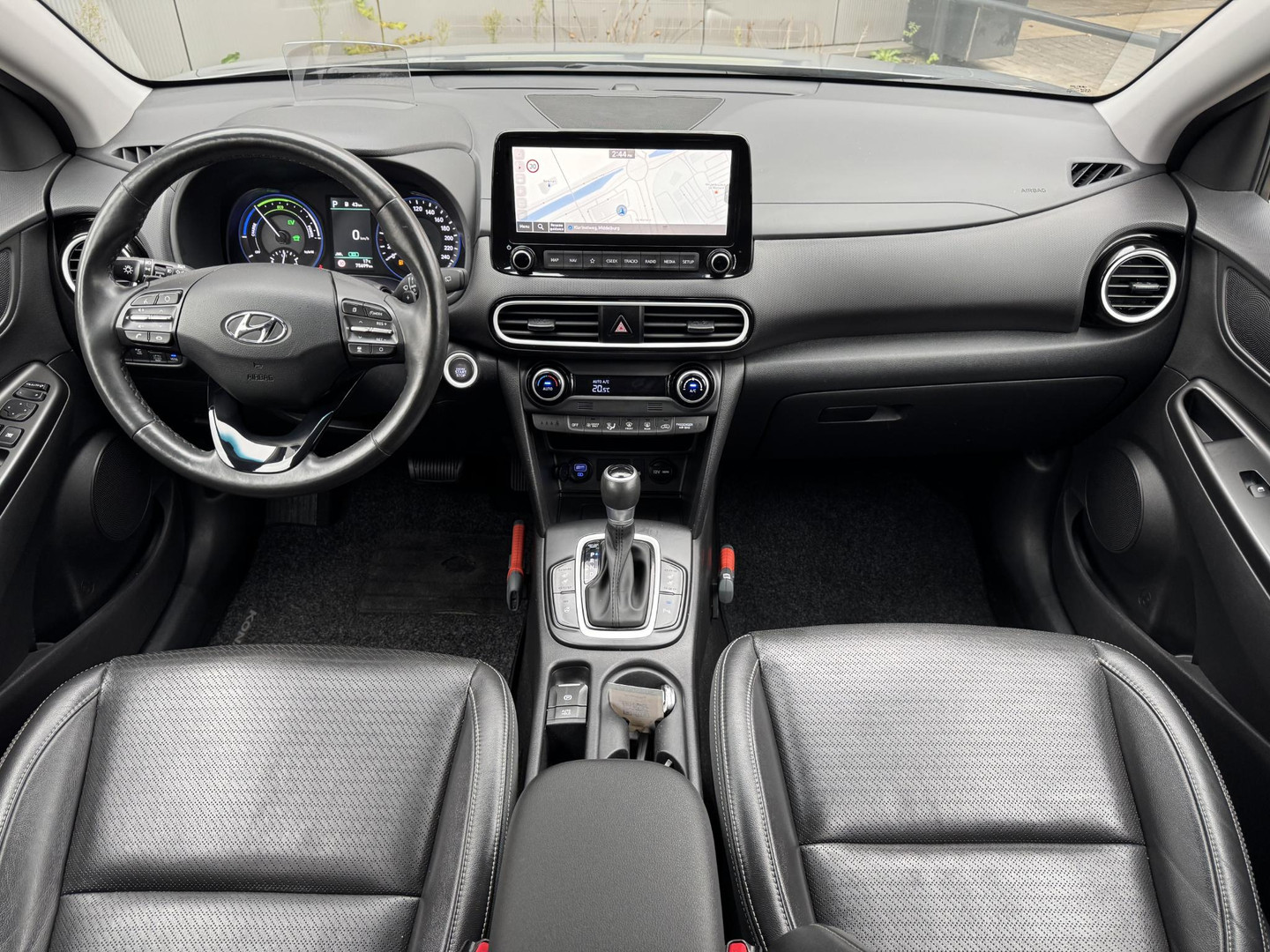 Hyundai Hyundai