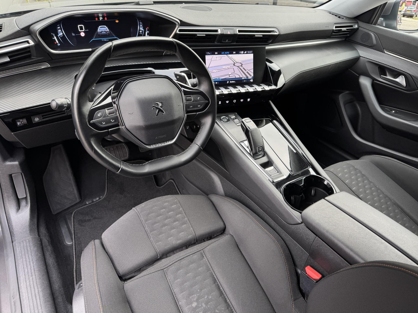 Peugeot Peugeot