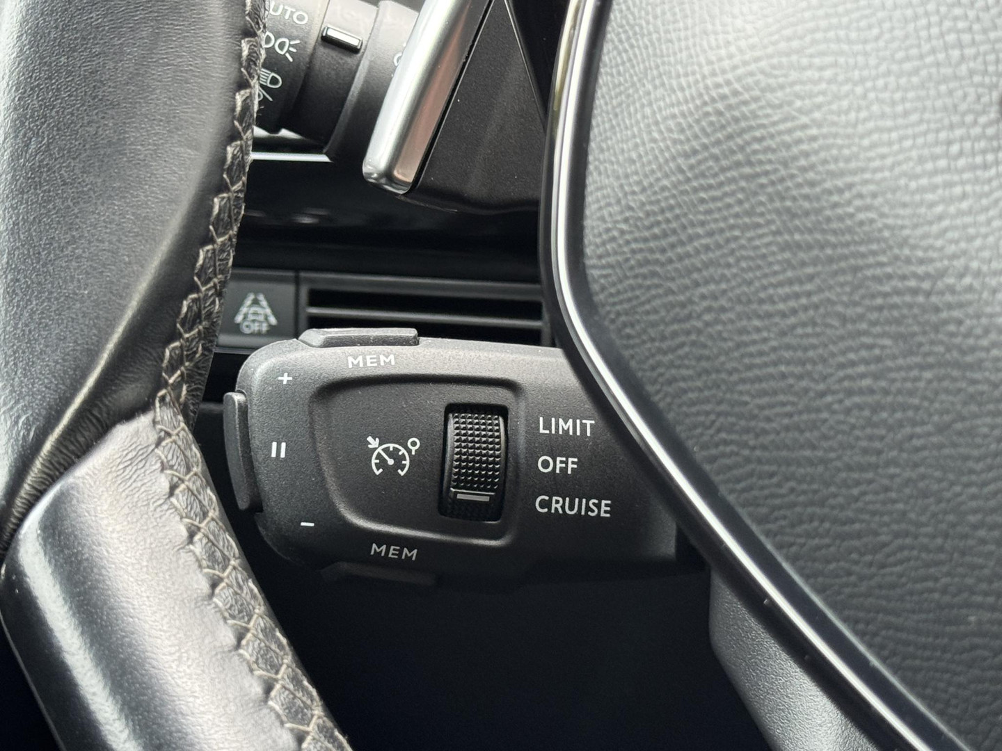 Peugeot Peugeot