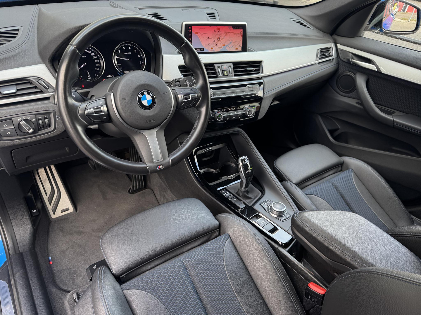 BMW BMW