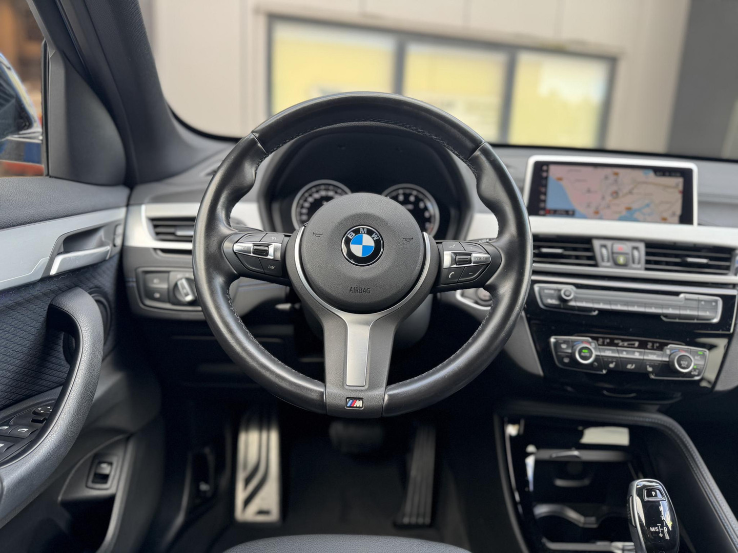 BMW BMW