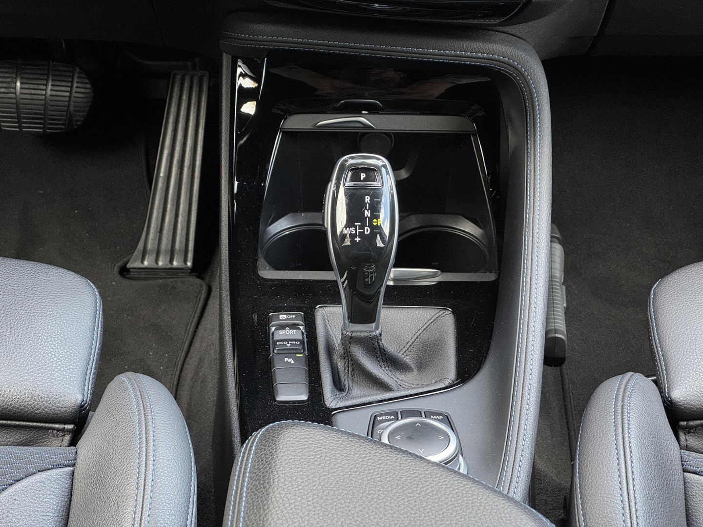 BMW BMW