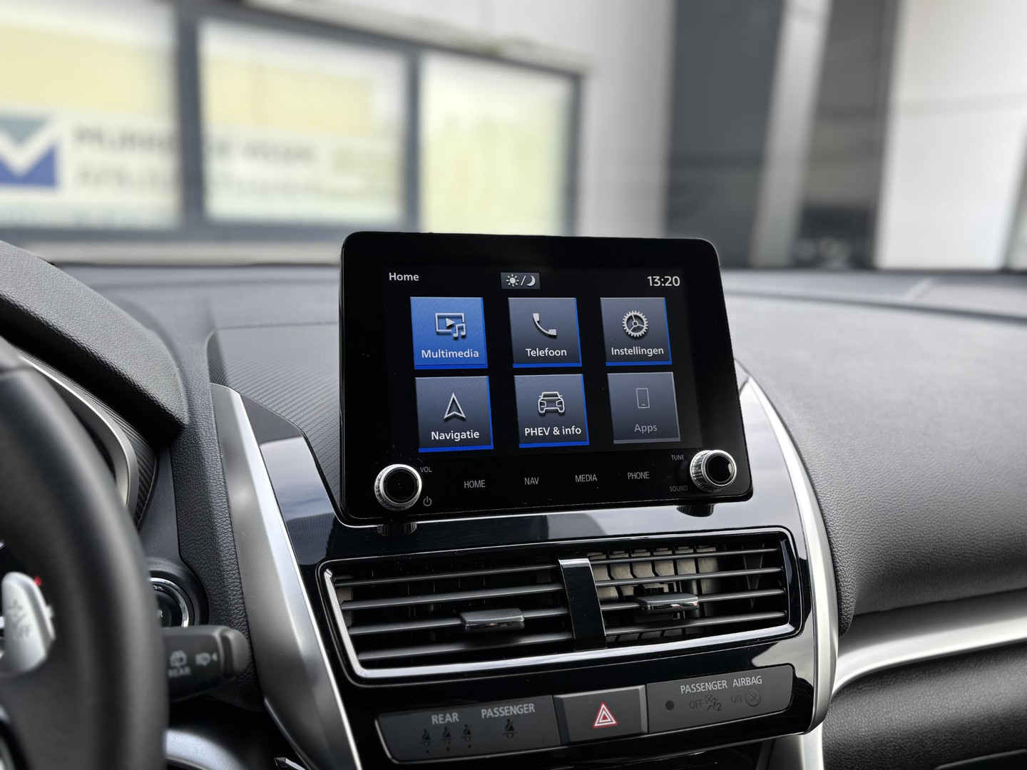 Mitsubishi Mitsubishi