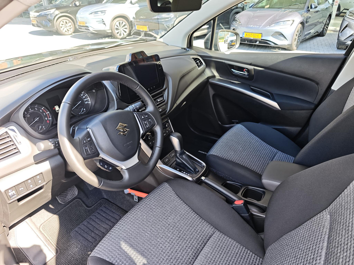 Suzuki S-Cross