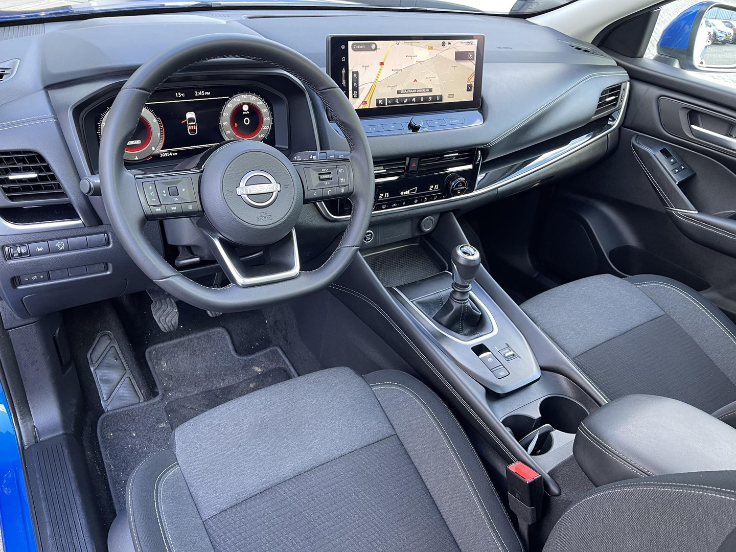Nissan Nissan