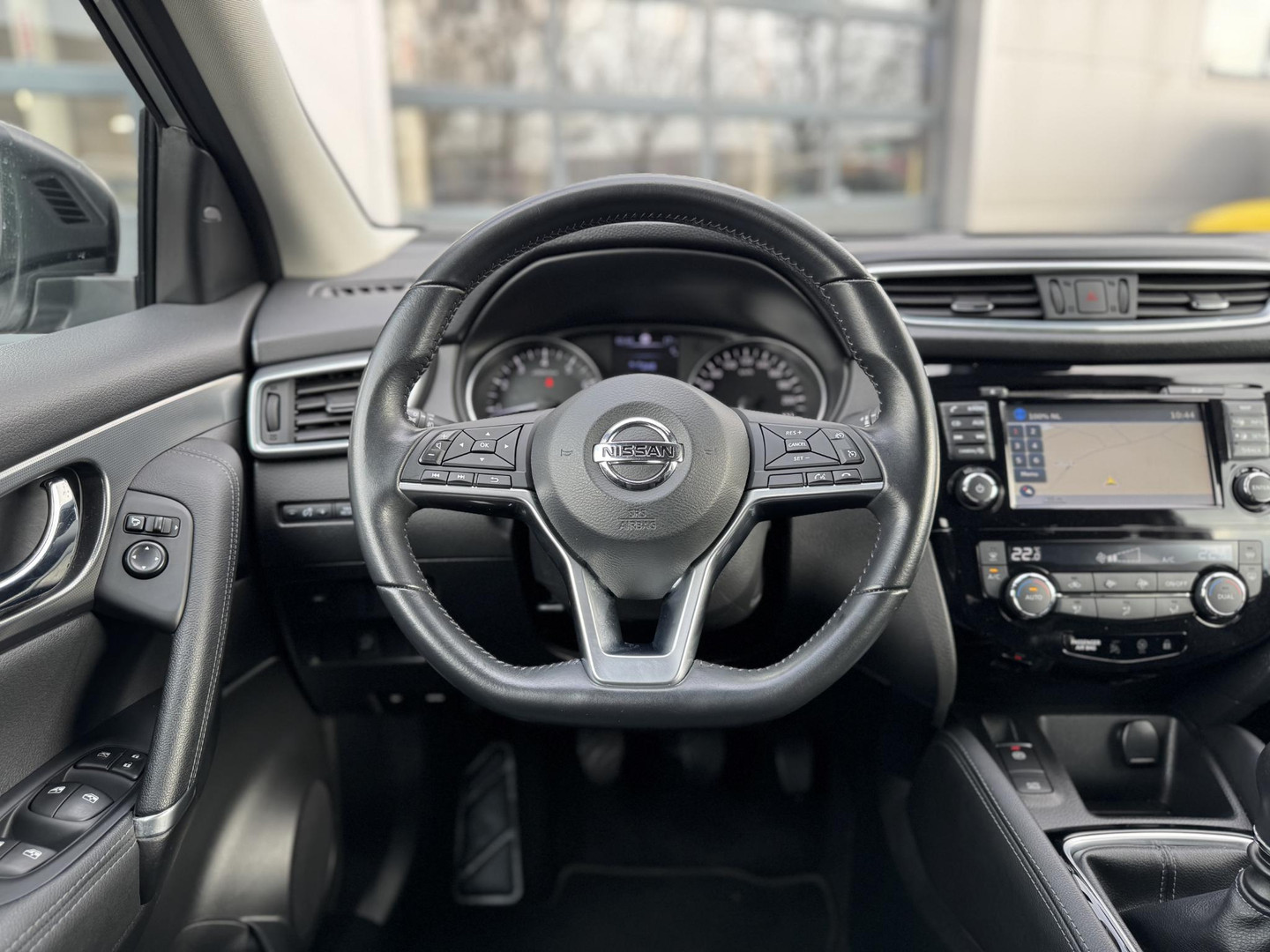 Nissan Nissan