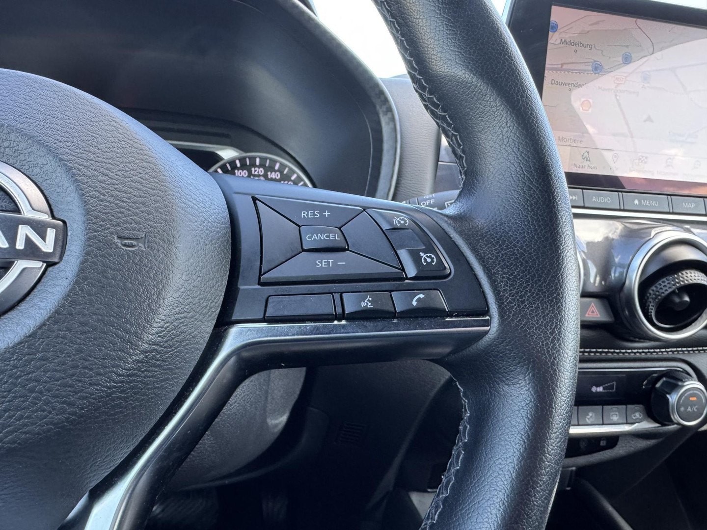 Nissan Nissan