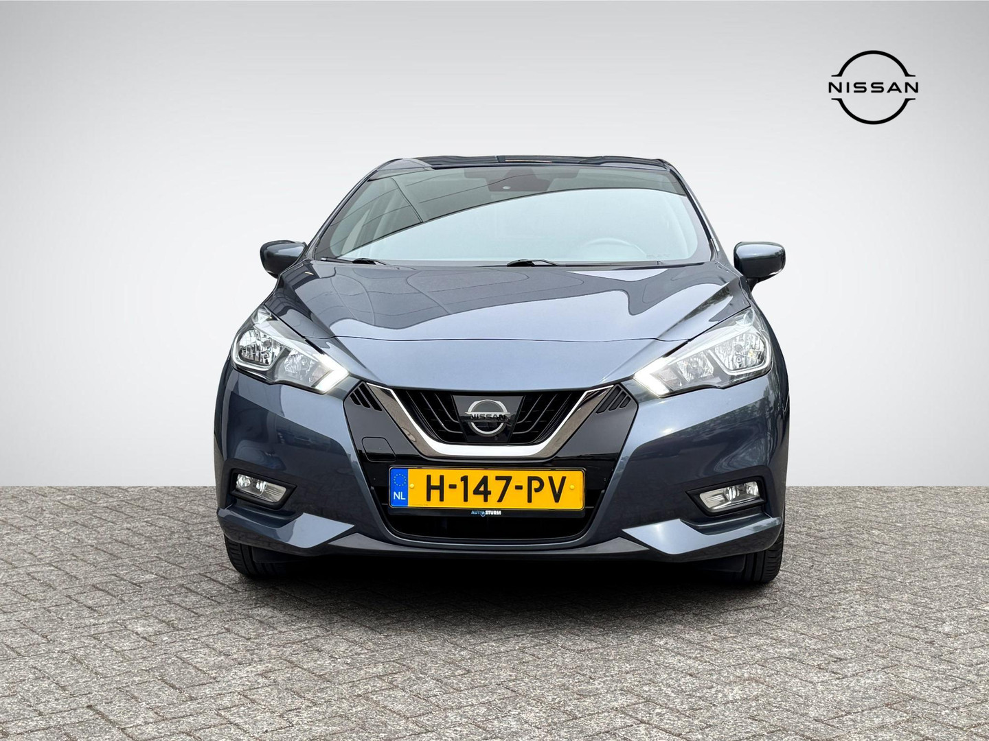 Nissan Nissan