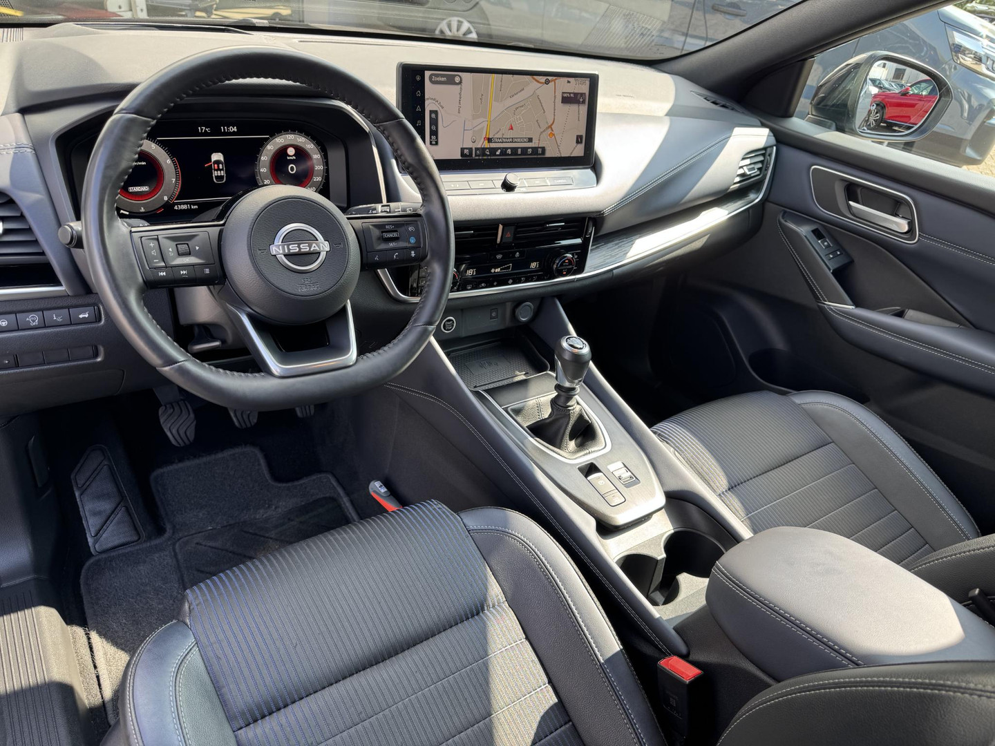 Nissan Nissan