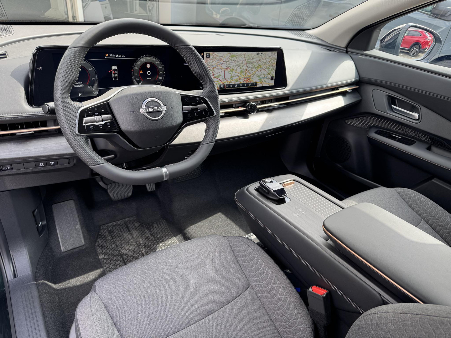 Nissan Nissan