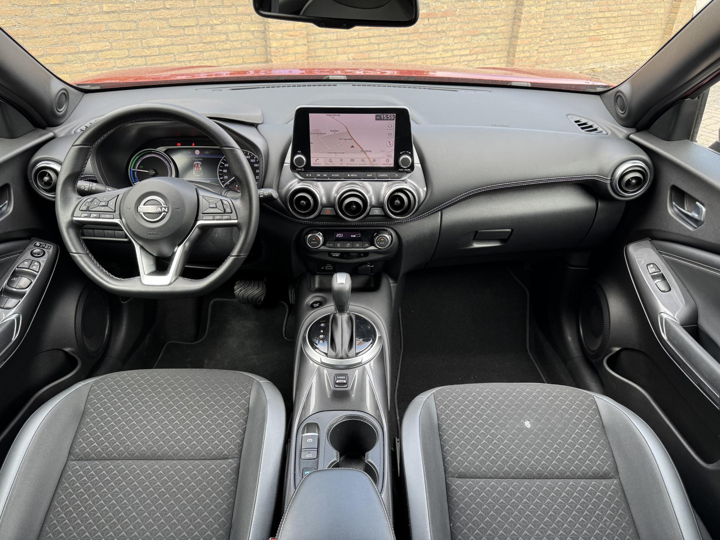 Nissan Nissan