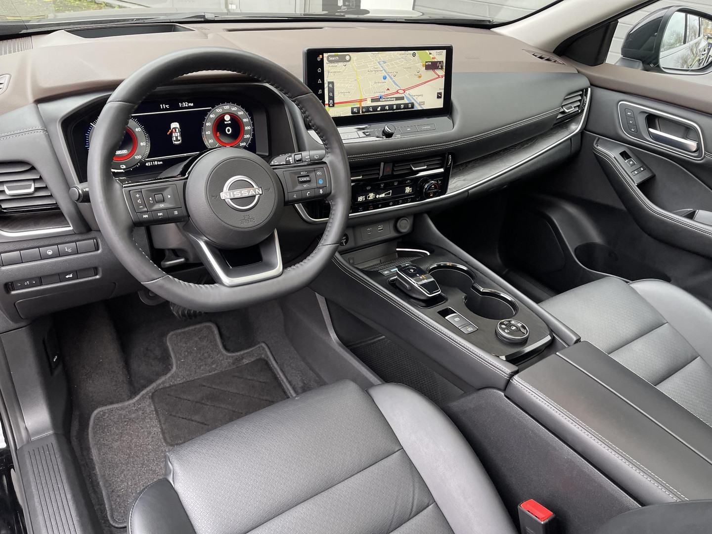 Nissan Nissan